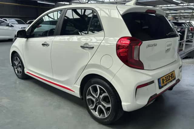 Kia Picanto (2022) thumbnail 25
