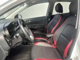 Kia Picanto (2022) thumbnail 4