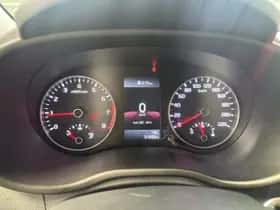 Kia Picanto (2022) thumbnail 6