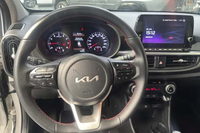 Kia Picanto (2022) thumbnail 8