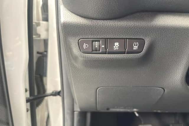 Kia Picanto (2022) thumbnail 15