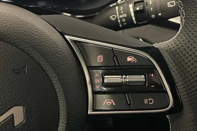 Kia XCeed (2024) thumbnail 8
