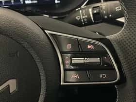 Kia XCeed (2024) thumbnail 8