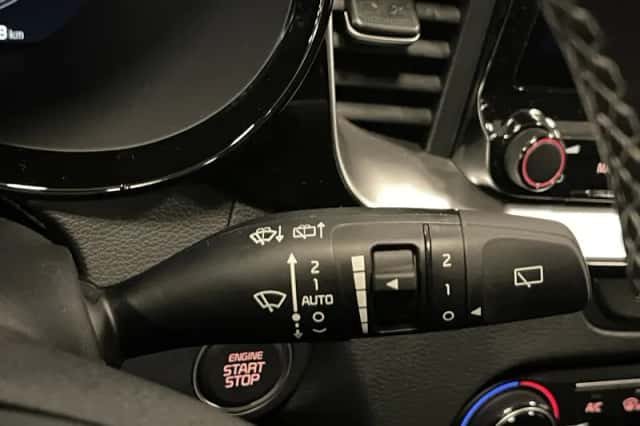Kia XCeed (2024) thumbnail 10