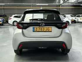 Toyota Yaris (2024) thumbnail 18