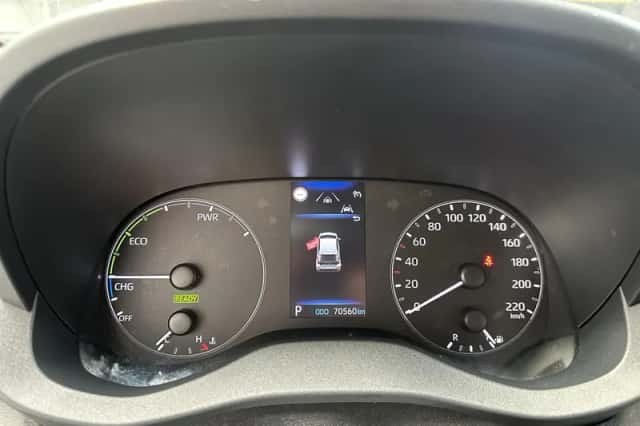 Toyota Yaris (2024) thumbnail 6