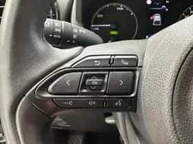 Toyota Yaris (2024) thumbnail 9