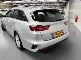 Kia Ceed Sportswagon (2023) thumbnail 2