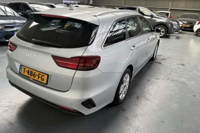 Kia Ceed Sportswagon (2023) thumbnail 20