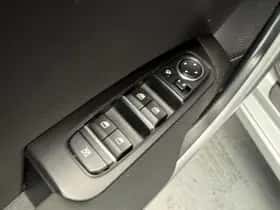 Kia Ceed Sportswagon (2023) thumbnail 4