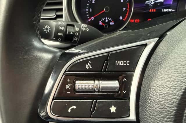Kia Ceed Sportswagon (2023) thumbnail 7
