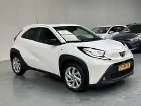 Toyota Aygo (2022) thumbnail 22