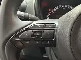 Toyota Aygo (2022) thumbnail 6
