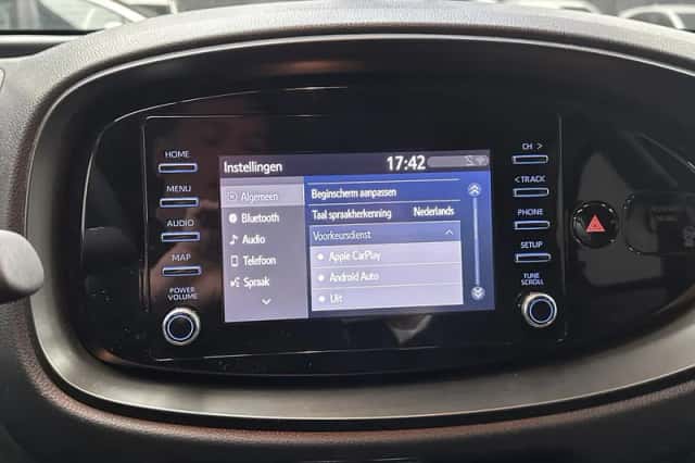 Toyota Aygo (2022) thumbnail 9