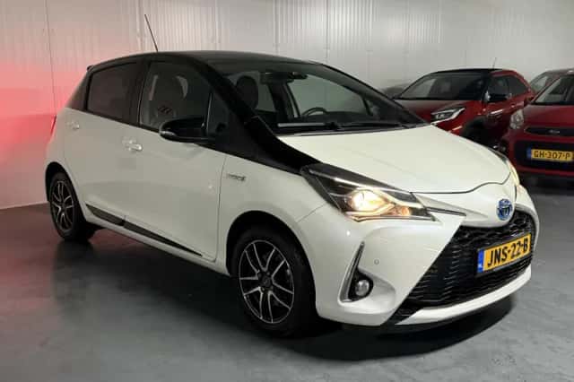 Toyota Yaris (2017) thumbnail 26
