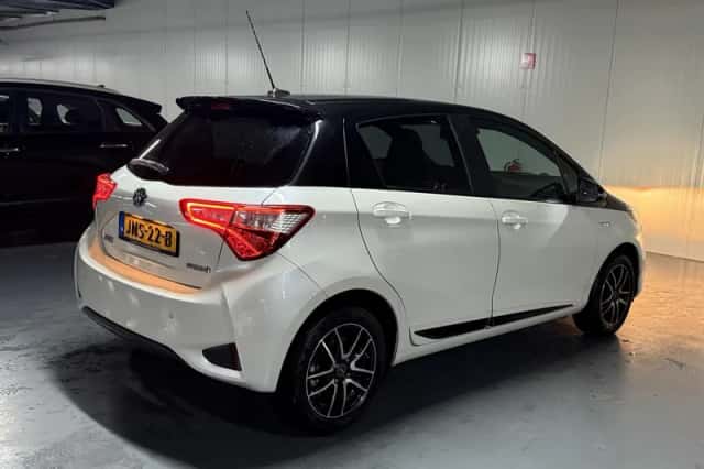 Toyota Yaris (2017) thumbnail 27