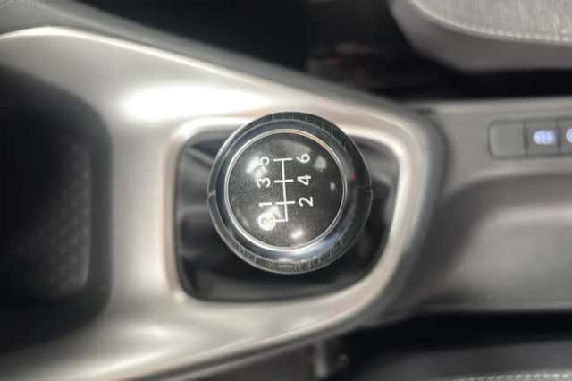 Toyota Yaris (2022) thumbnail 19