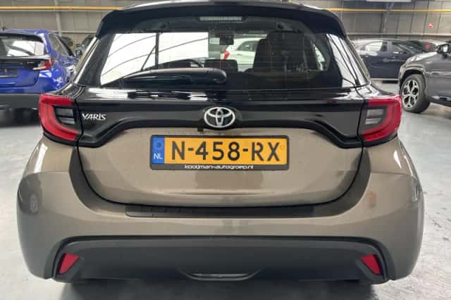 Toyota Yaris (2022) thumbnail 26