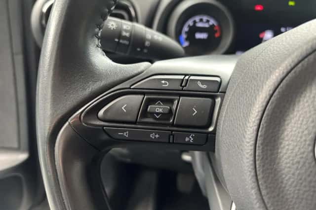 Toyota Yaris (2022) thumbnail 9