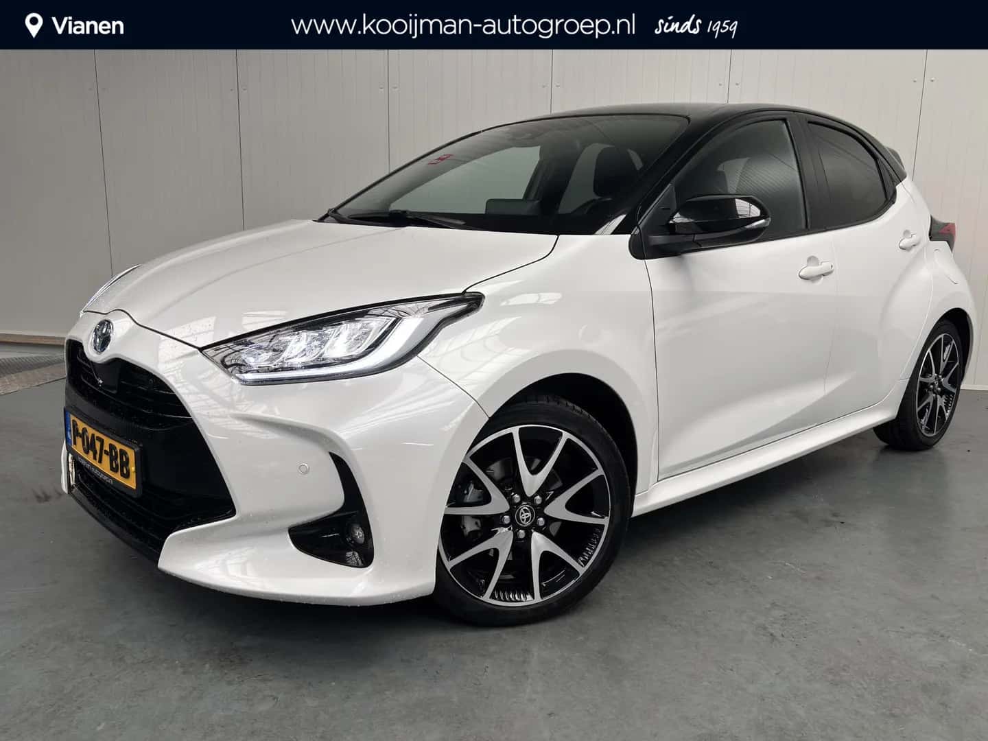 Toyota Yaris (2022) — foto 1