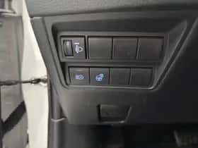 Toyota Yaris (2022) thumbnail 14