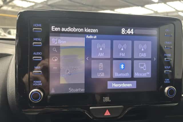Toyota Yaris (2022) thumbnail 15