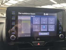 Toyota Yaris (2022) thumbnail 15