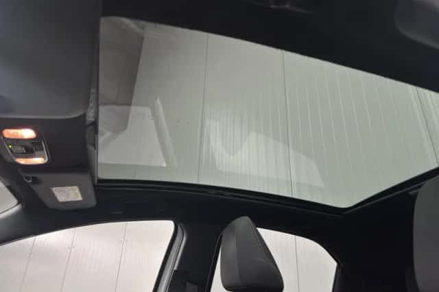Toyota Yaris (2022) thumbnail 21