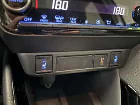 Toyota Yaris (2022) thumbnail 23