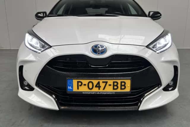 Toyota Yaris (2022) thumbnail 31