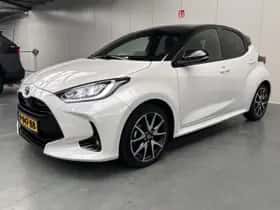 Toyota Yaris (2022) thumbnail 32