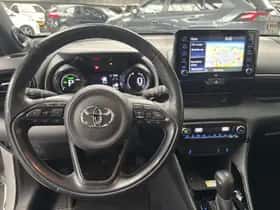 Toyota Yaris (2022) thumbnail 6