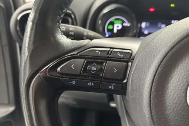 Toyota Yaris (2022) thumbnail 7