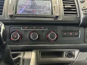 Volkswagen Transporter (2017) thumbnail 16