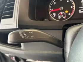 Volkswagen Transporter (2017) thumbnail 6