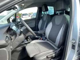 Opel Crossland X (2017) thumbnail 2