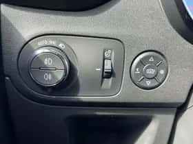 Opel Crossland X (2017) thumbnail 6