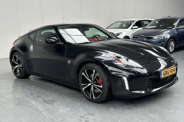 Nissan 370Z (2018) thumbnail 25