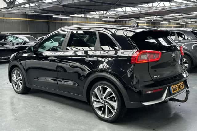 Kia Niro (2017) thumbnail 26