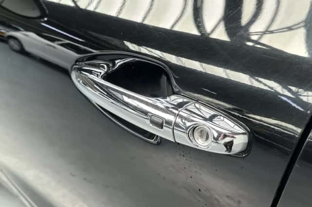 Kia Niro (2017) thumbnail 32