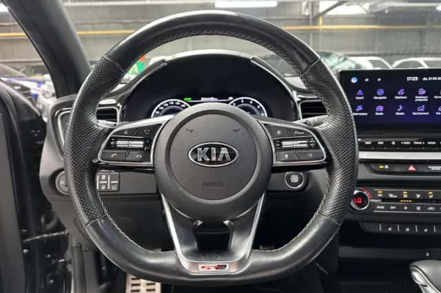 Kia Proceed (2021) thumbnail 13
