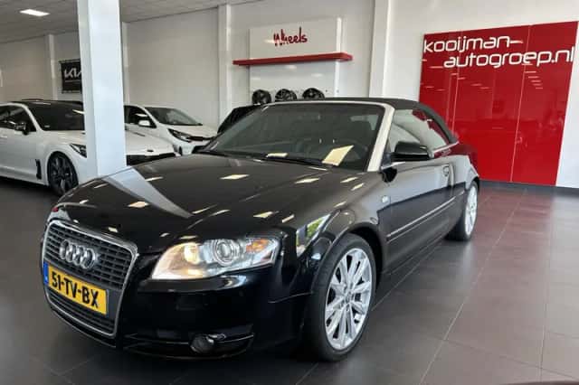 Audi A4 (2007) thumbnail 17