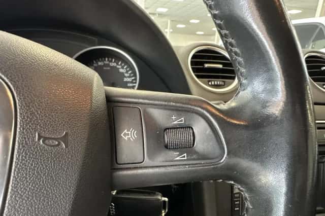 Audi A4 (2007) thumbnail 9