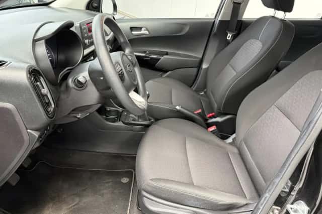 Kia Picanto (2021) thumbnail 16