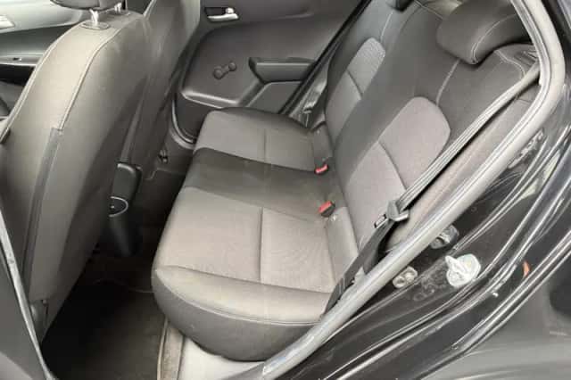 Kia Picanto (2021) thumbnail 17
