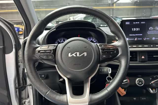 Kia Picanto (2021) thumbnail 11