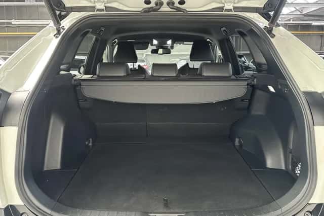 Toyota RAV4 (2022) thumbnail 18