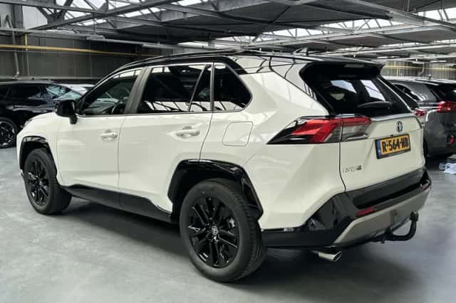 Toyota RAV4 (2022) thumbnail 26