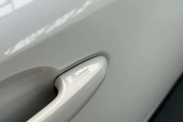 Toyota RAV4 (2022) thumbnail 27