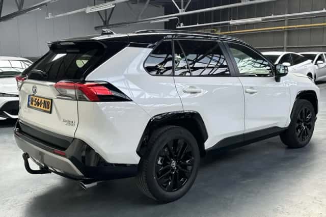 Toyota RAV4 (2022) thumbnail 28